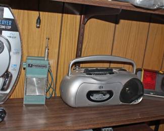 Compact CD Player Kor Song Receiver, EB AM FM Recorder
