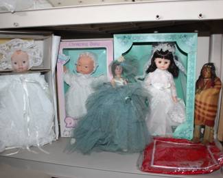 Madame Alexander Bride, Skookum Dolls, Danbury Mint Emily