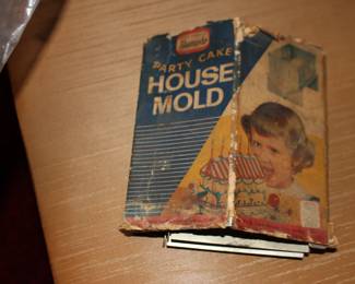 Hosuse Shape Cake Mold