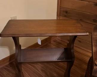 Table Small wood Tiered with book storage