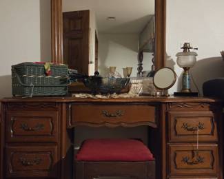 Vintage Victorian Style Kneehole Vanity With Matching Mirror