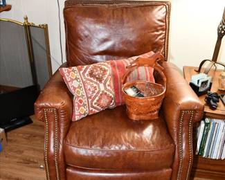 0594Family Room