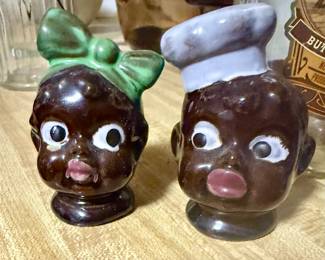 Vintage Americana salt and pepper shakers