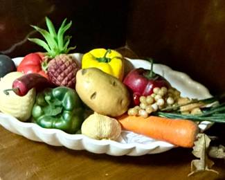 Artificial vegetable display