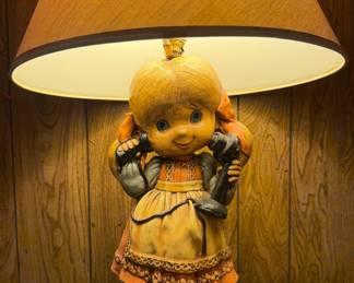 Vintage Holly Hobby Chalkware Lamp