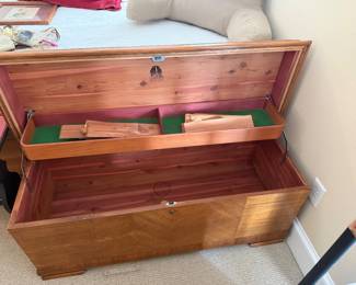 Lane Cedar Chest