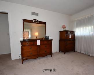 319Bedroom B