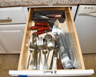 066Kitchen
