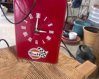 Vintage Gulf gas can clock