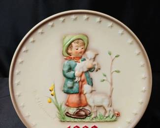 Vintage MJ Hummel Goebel Collectable Annual Plate Shepherds Boy 1990 in Original Box