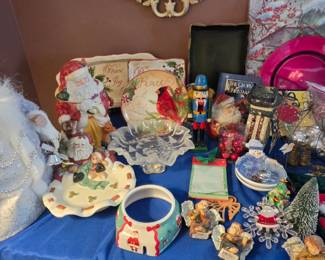 Christmas Decor  - Lots of it!
