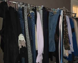 Ladies Clothes 