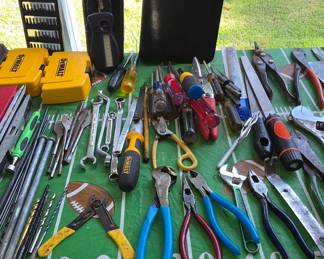 Hand Tools 