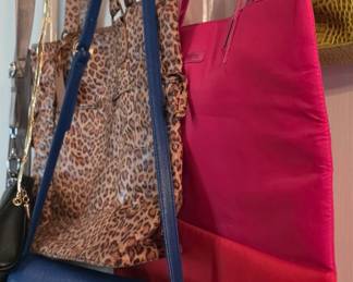 Handbags 