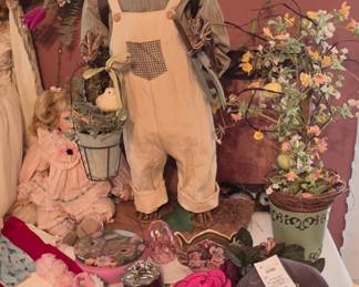 Spring Decor  - Rabbits 