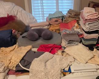 Towels - Sheets - Linens