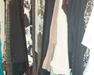 Ladies Clothes 