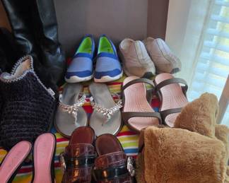 More Shoes 