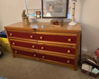 Red ' Green colored plates switch out on drawer fronts 