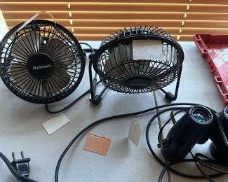 fans that plug into the solar charger