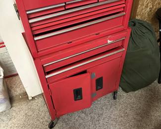 TOOL CHEST