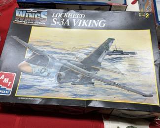 MODEL AIRPLANE KIT