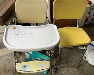 Vintage Cosco highchair with tray, vinyl stool