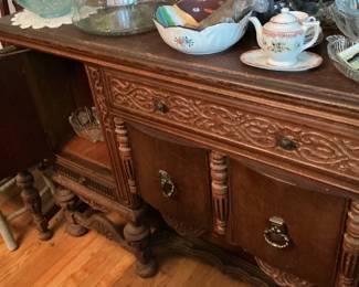1930 / 40s buffet