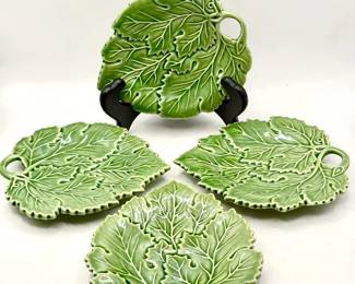(4) Portuguese Metropolitan Museum Of Art Leaf Plates MMA