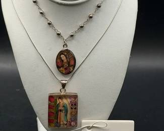 Stamped 925 Sterling Silver Necklace & Bracelet Virgin Mary With Real Flowers