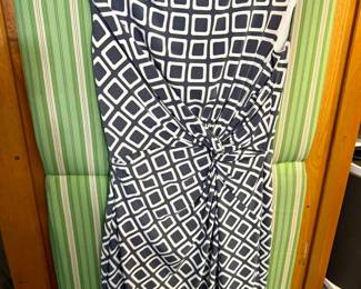 Lauren By Ralph Lauren Gray & White Dress Size 4