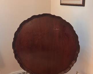 Tilt top table 
