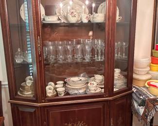 Jasper china cabinet 