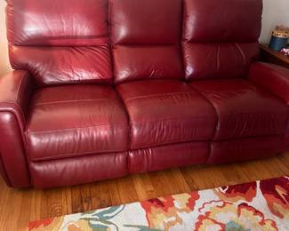 Red Leather Electric Recliner Sofa (Beautiful Condition)