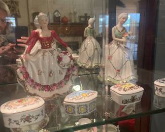 KPM Collectibles & music boxes