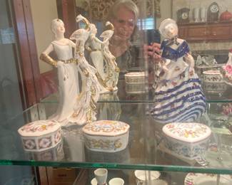 KPM Collectibles and music boxes