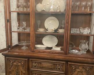 Buffet w/ Franciscan China - Service for 12
