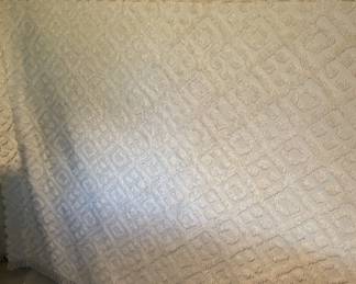 Chenille Bedspread - Vintage - Full Size