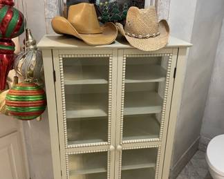 Another view - display cabinet
