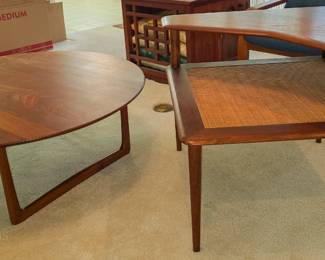Pair of tables attributed to Peter Hvidt for France and Daverkosen