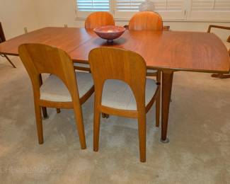 Knud Andersen for JCA Jensen Mid Century Danish Teak Hidden Leaf Dining Table