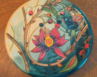 Moorcraft pottery