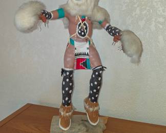 Large P. Hobbs Hon (bear) Kachina