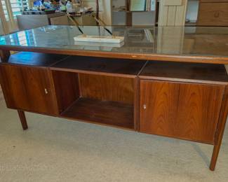 Kai Kristiansen floating top desk