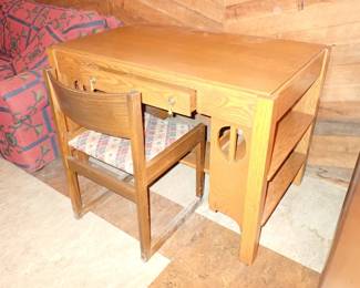 LIBRARY DESK - SIDE CHAIR