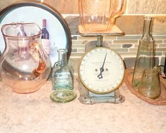 VINTAGE SCALE - BOTTLES - PINK DEPRESSIONS GLASS