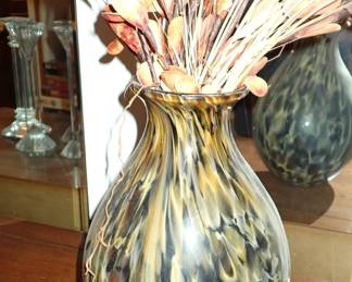 GLASS BLOWN VASE
