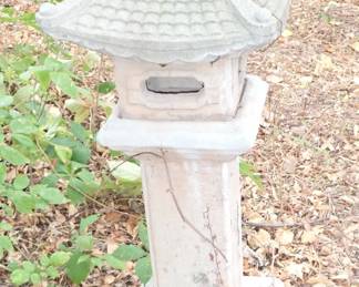 GARDEN STATUE