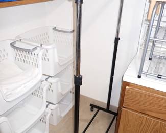 CLOTH RACK