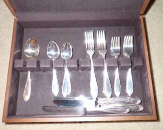ONIEDA SILVERWARE